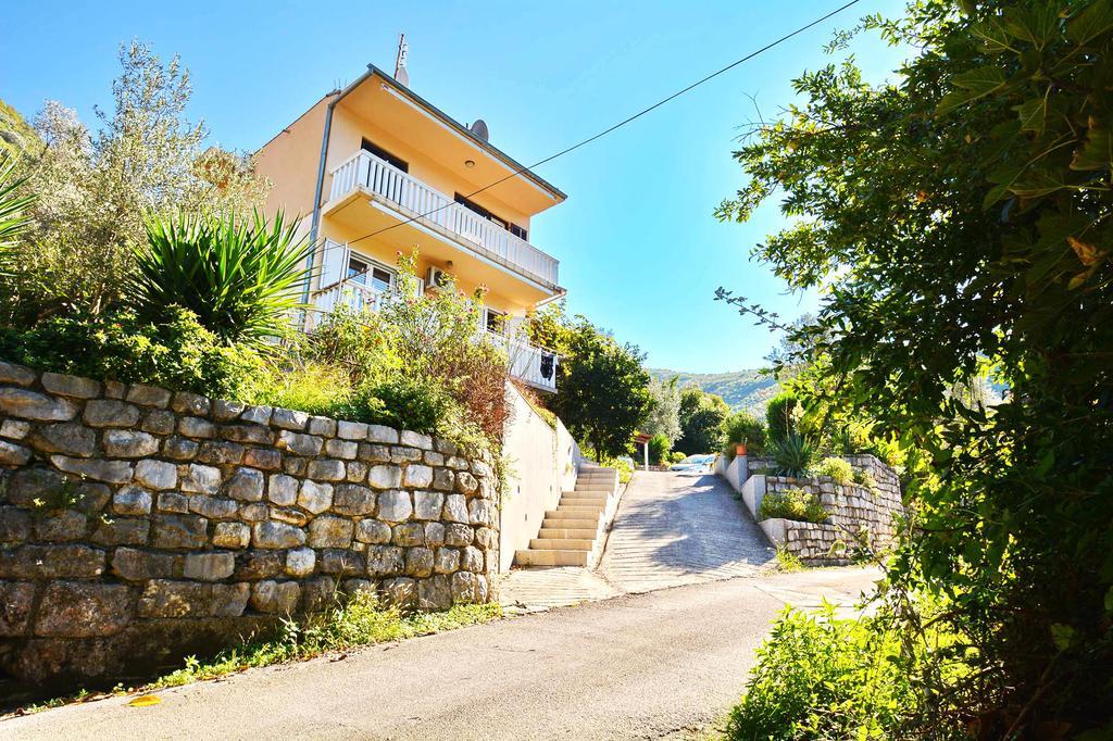 Apartment Rita Tivat Kültér fotó